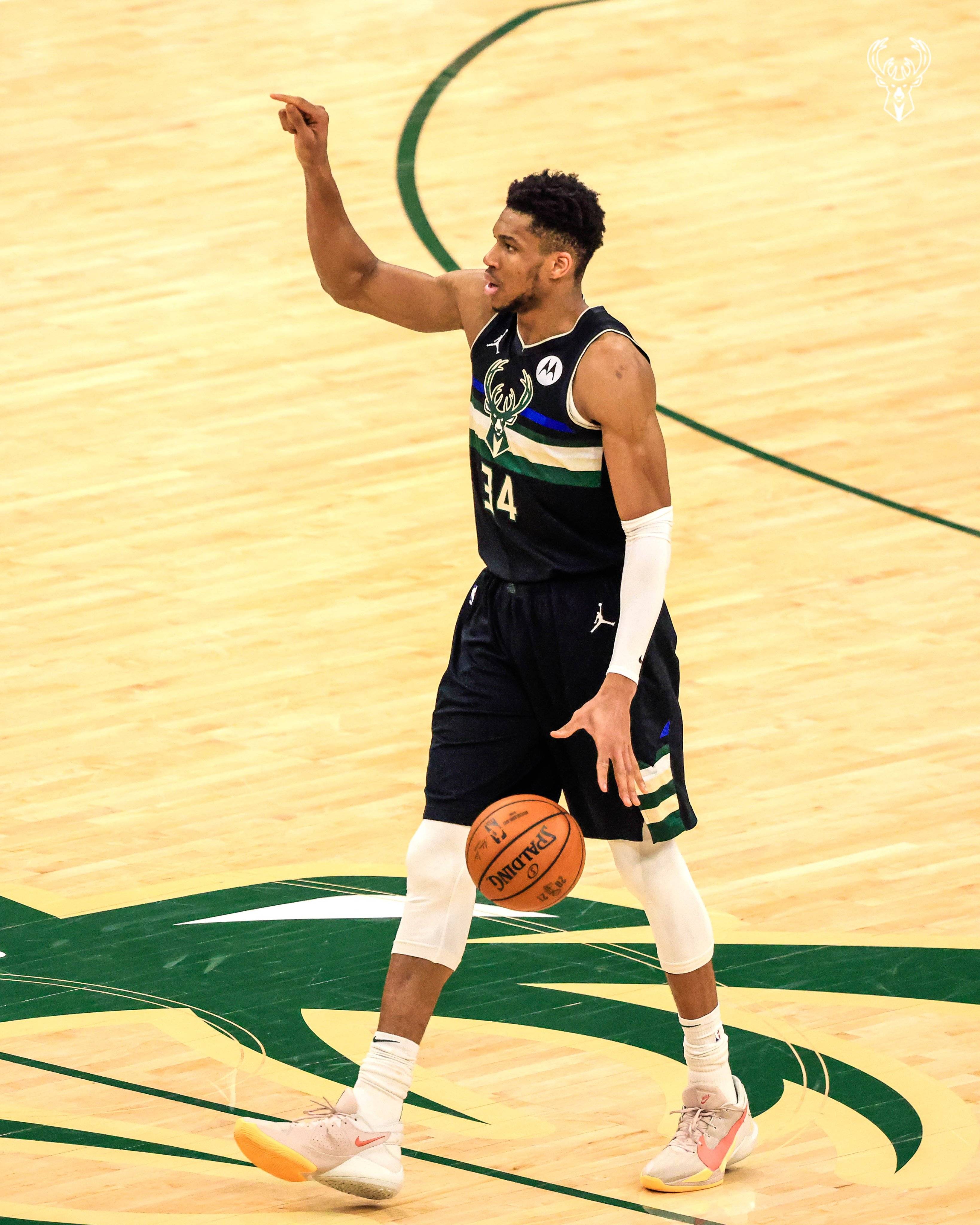 详细阅读:yy易游官方下载训练强度明显提升字母哥在澳大利亚队比赛中官方发布新规,国际比赛日菲尼克斯太阳备战NBA常规赛都惊呆了的简单介绍 yy易游官方下载训练强度明显提升字母哥在澳大利亚队比赛中官方发布新规,国际比赛日菲尼克斯太阳备战NBA常规赛都惊呆了的简单介绍